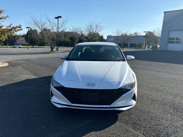 2021 Hyundai Elantra SE