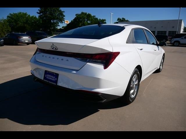 2021 Hyundai Elantra SE