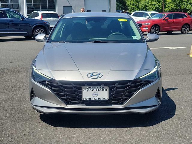 2021 Hyundai Elantra SE