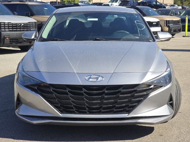 2021 Hyundai Elantra SE