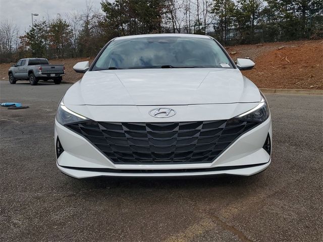 2021 Hyundai Elantra SE