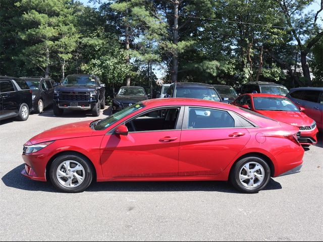 2021 Hyundai Elantra SE