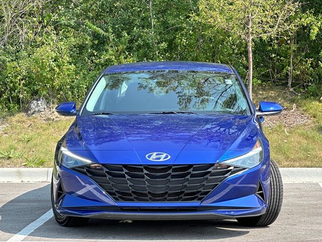 2021 Hyundai Elantra SE