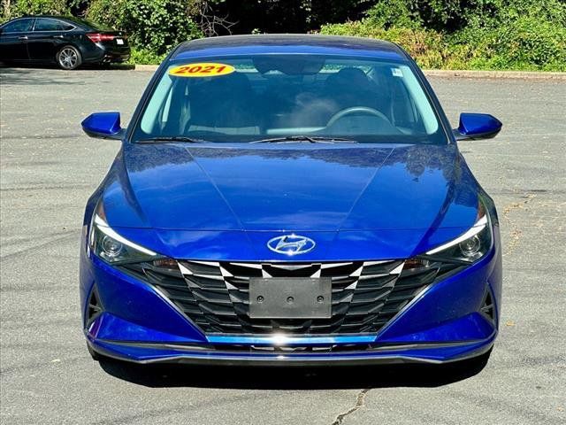 2021 Hyundai Elantra SE