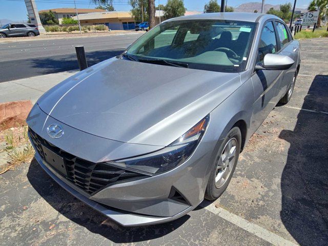 2021 Hyundai Elantra SE