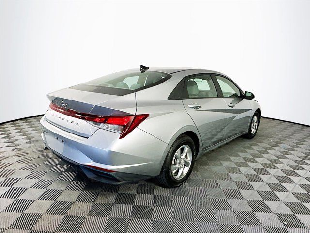 2021 Hyundai Elantra SE