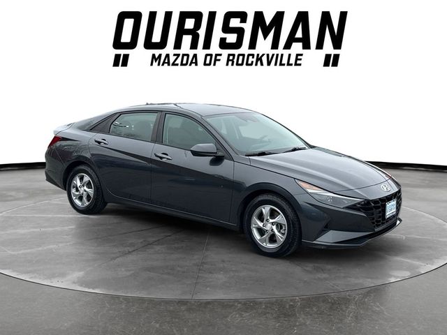 2021 Hyundai Elantra SE