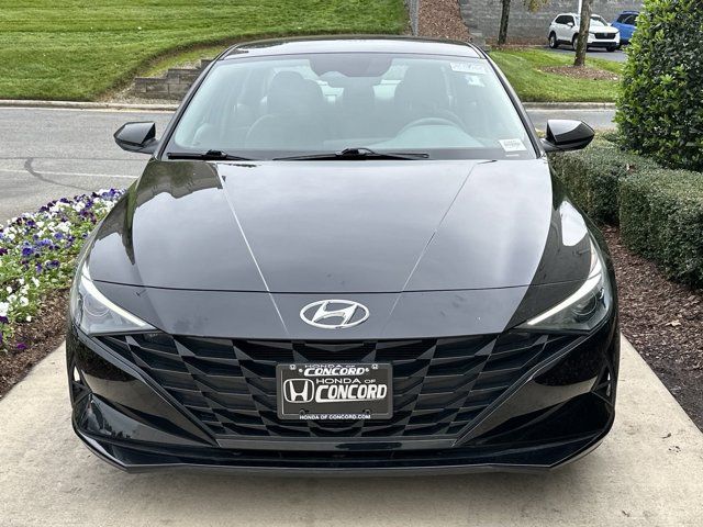 2021 Hyundai Elantra SE