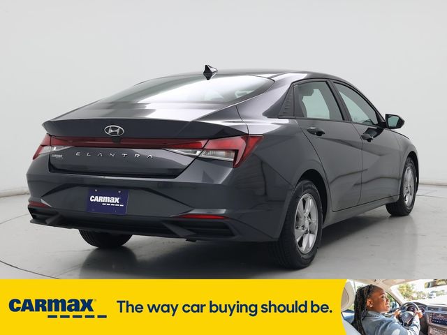 2021 Hyundai Elantra SE