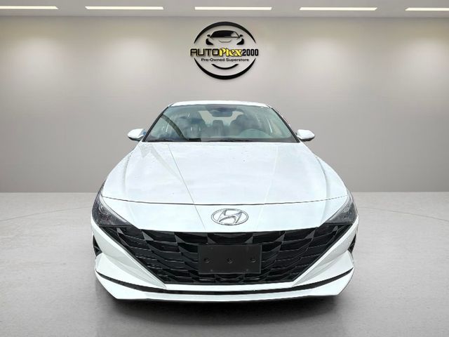 2021 Hyundai Elantra SE