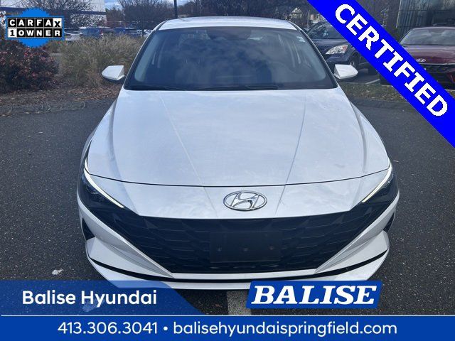 2021 Hyundai Elantra SE