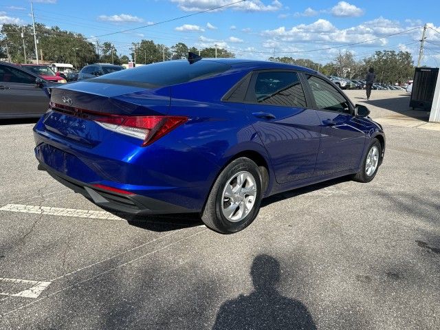 2021 Hyundai Elantra SE