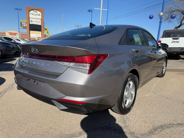 2021 Hyundai Elantra SE