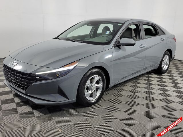 2021 Hyundai Elantra SE