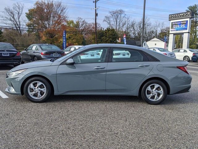 2021 Hyundai Elantra SE