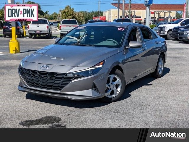 2021 Hyundai Elantra SE