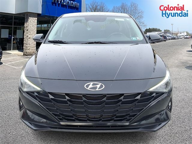 2021 Hyundai Elantra SE