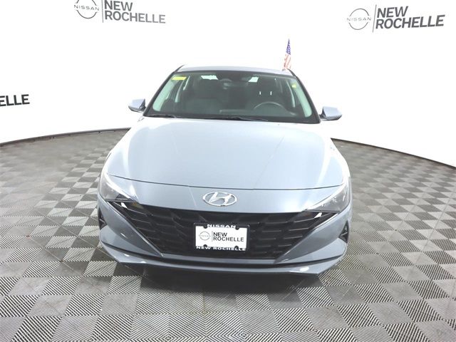 2021 Hyundai Elantra SE