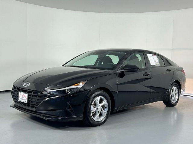 2021 Hyundai Elantra SE