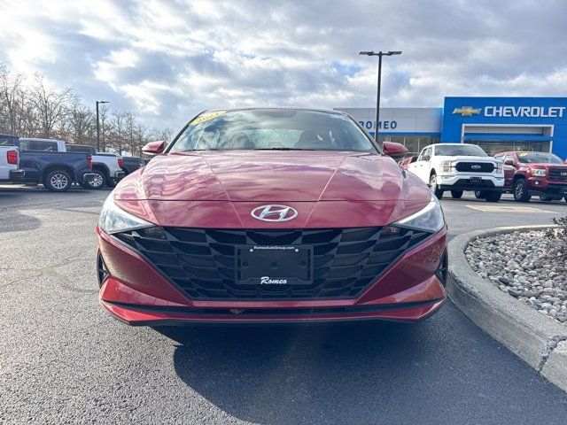 2021 Hyundai Elantra SE