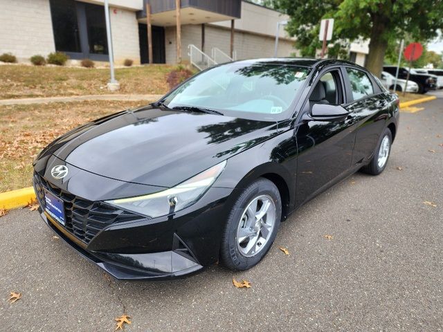 2021 Hyundai Elantra SE