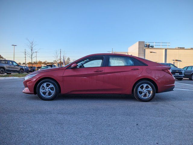 2021 Hyundai Elantra SE