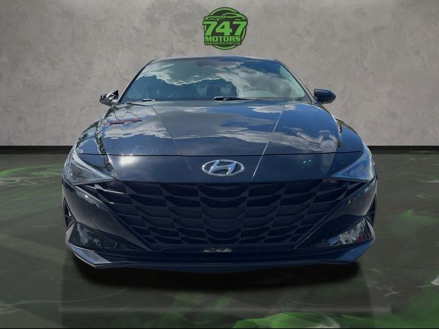 2021 Hyundai Elantra SE