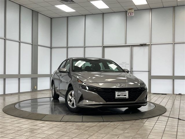 2021 Hyundai Elantra SE