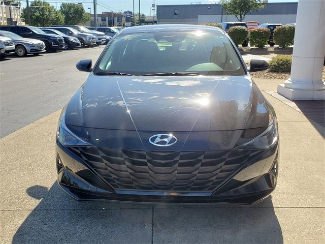 2021 Hyundai Elantra SE