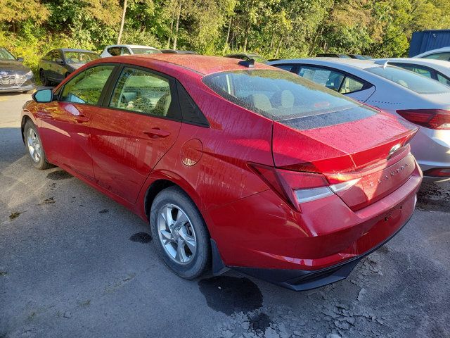 2021 Hyundai Elantra SE