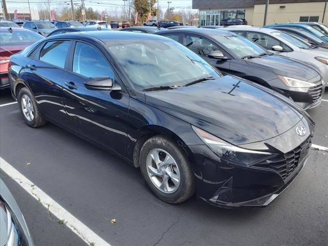 2021 Hyundai Elantra SE