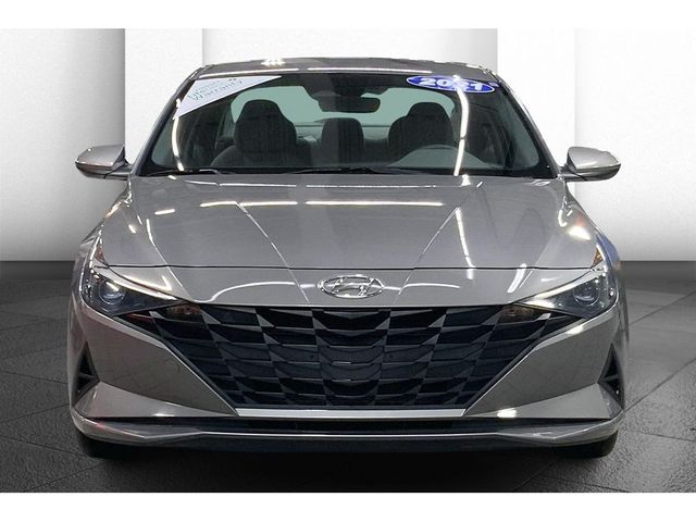 2021 Hyundai Elantra SE