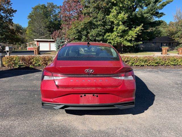 2021 Hyundai Elantra SEL