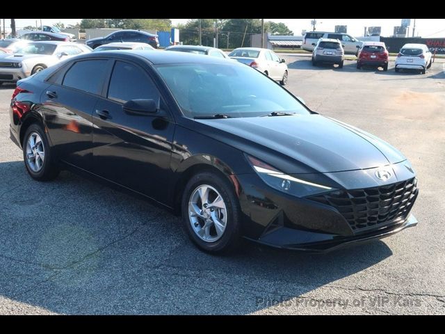 2021 Hyundai Elantra SE