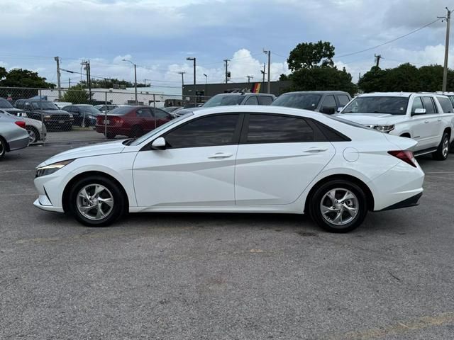 2021 Hyundai Elantra SE