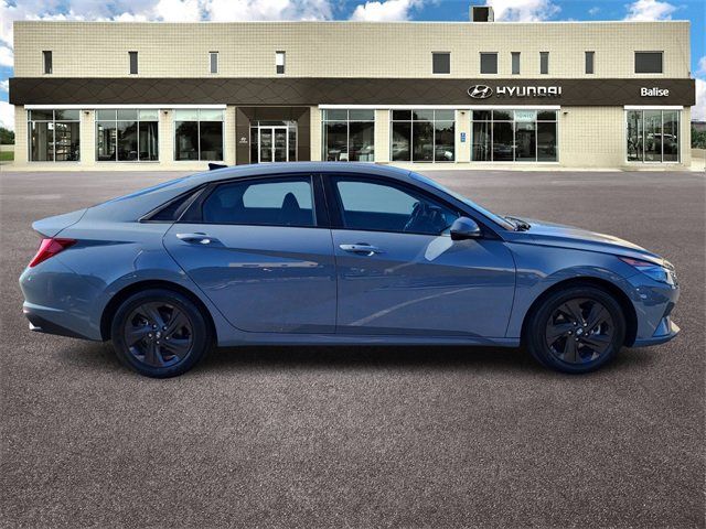 2021 Hyundai Elantra Hybrid Blue