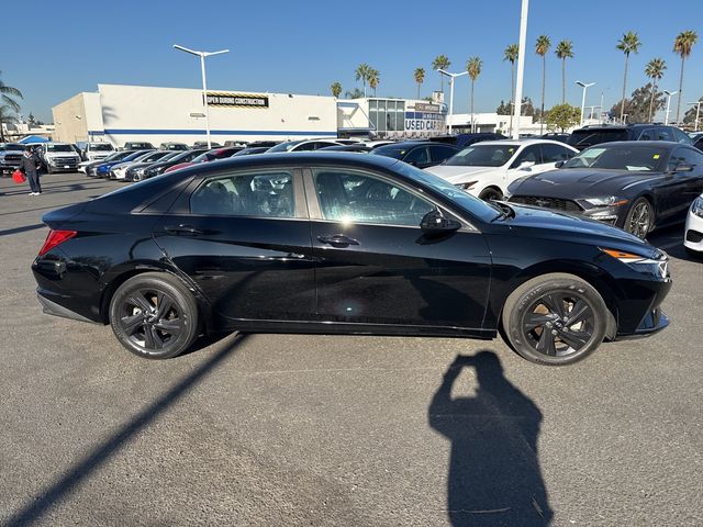 2021 Hyundai Elantra Hybrid Blue