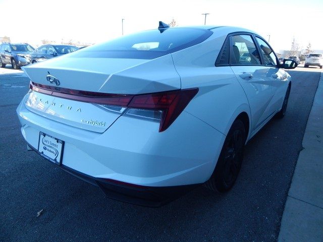 2021 Hyundai Elantra Hybrid Blue