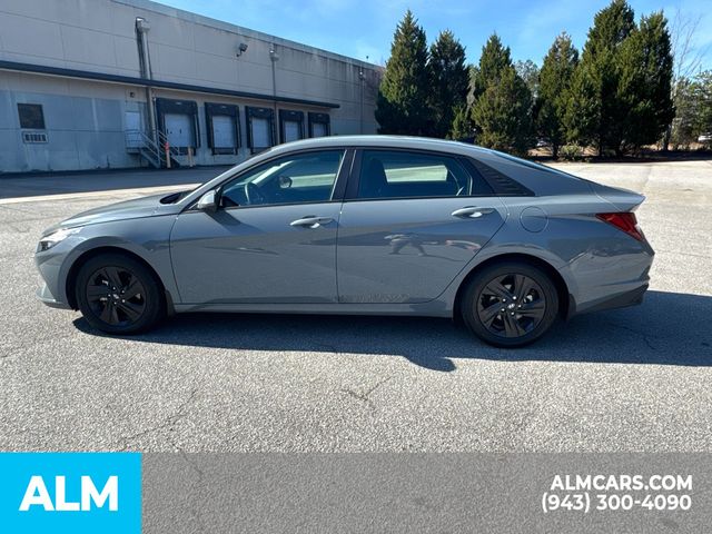 2021 Hyundai Elantra Hybrid Blue