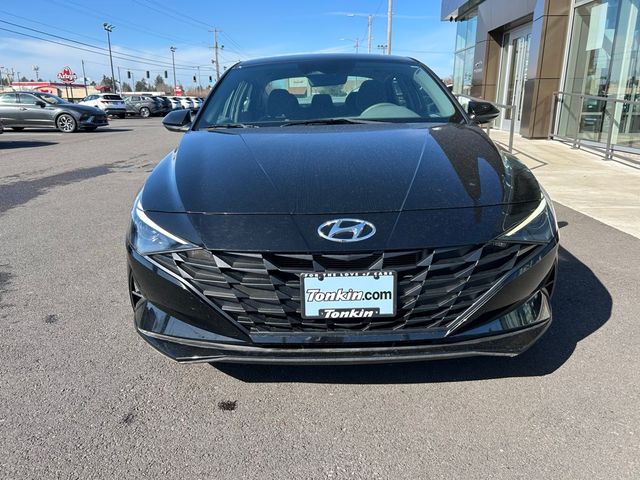 2021 Hyundai Elantra Hybrid Blue