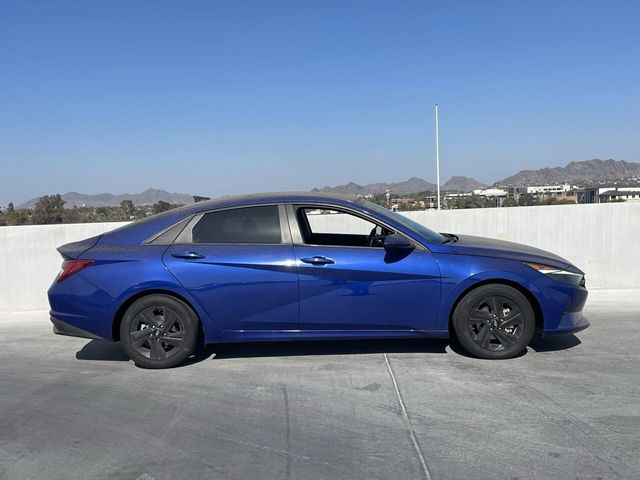 2021 Hyundai Elantra Hybrid Blue