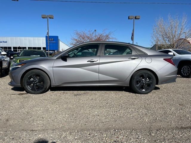 2021 Hyundai Elantra Hybrid Blue