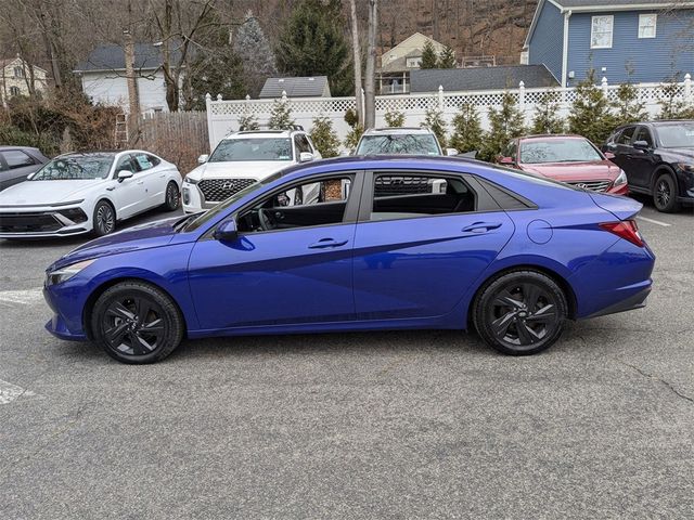 2021 Hyundai Elantra Hybrid Blue