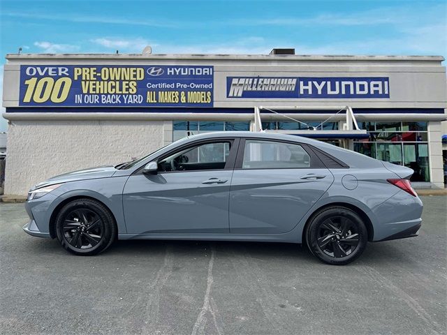 2021 Hyundai Elantra Hybrid Blue