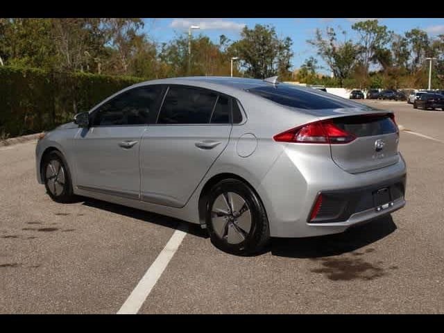 2021 Hyundai Ioniq Hybrid SE