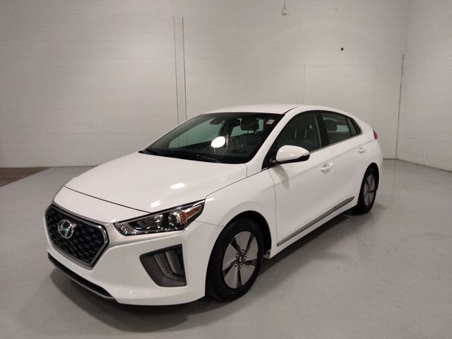 2021 Hyundai Ioniq Hybrid SE