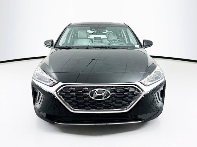 2021 Hyundai Ioniq Hybrid SE