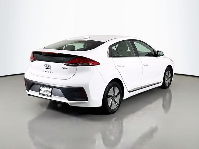 2021 Hyundai Ioniq Hybrid SE