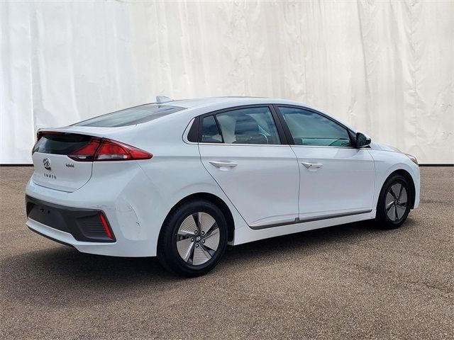 2021 Hyundai Ioniq Hybrid SE
