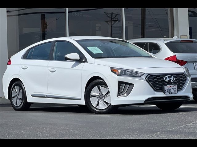 2021 Hyundai Ioniq Hybrid SE